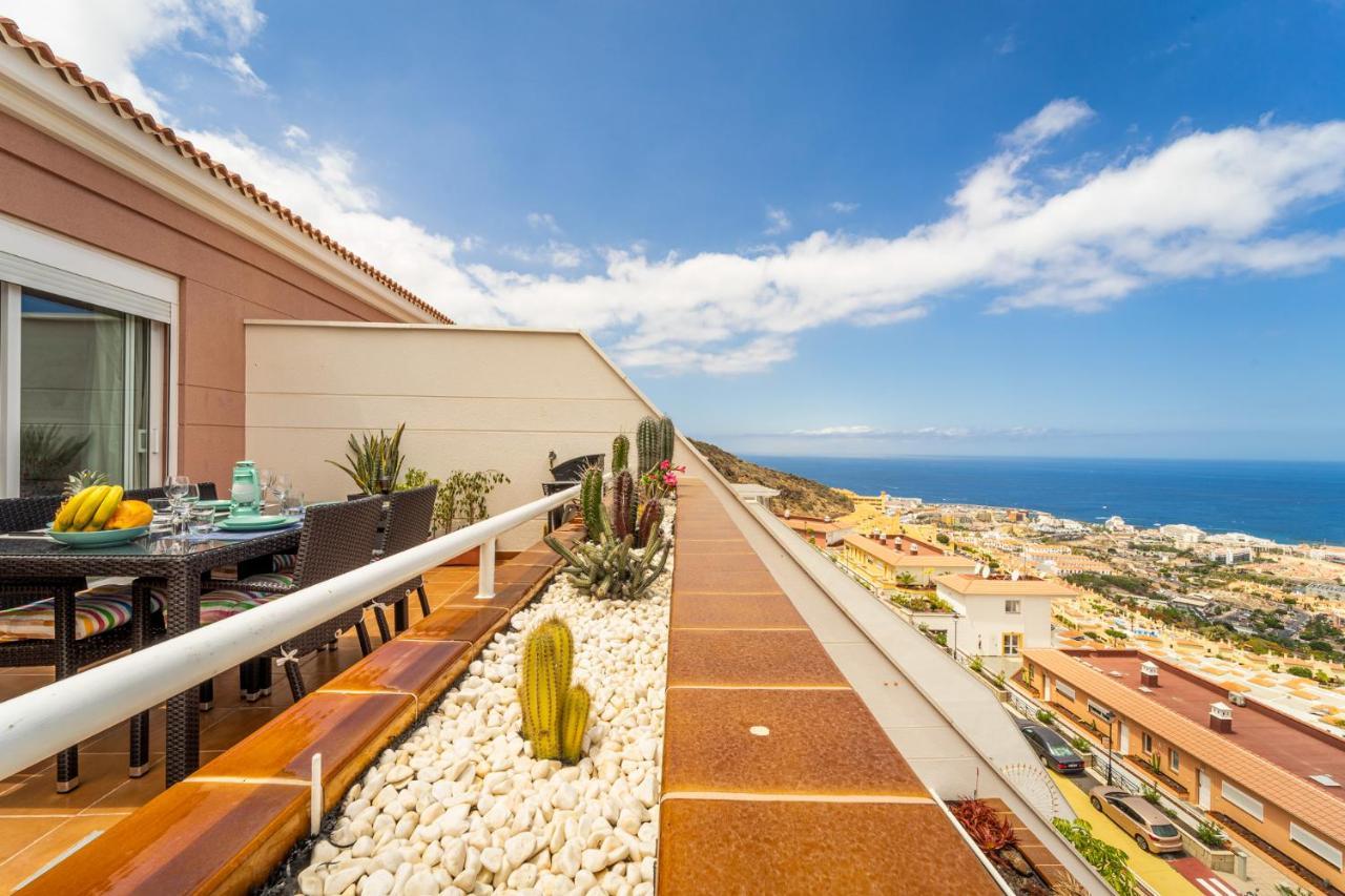Luxury Penthouse 105M2,Bali Bed,Heated Pool,Sunset Apartment Адехе Екстериор снимка